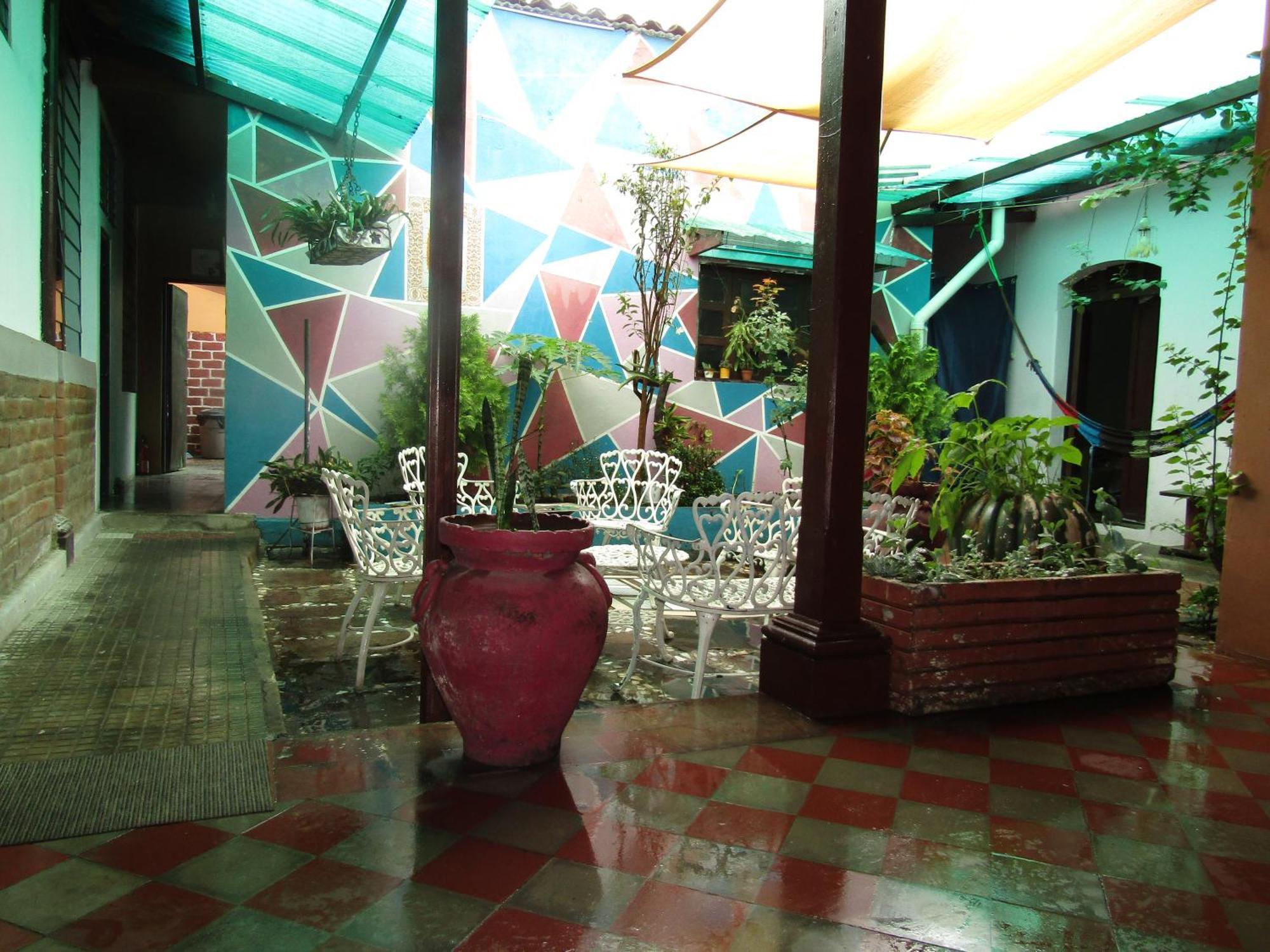 Casa Vieja Guest House Santa Ana Eksteriør billede